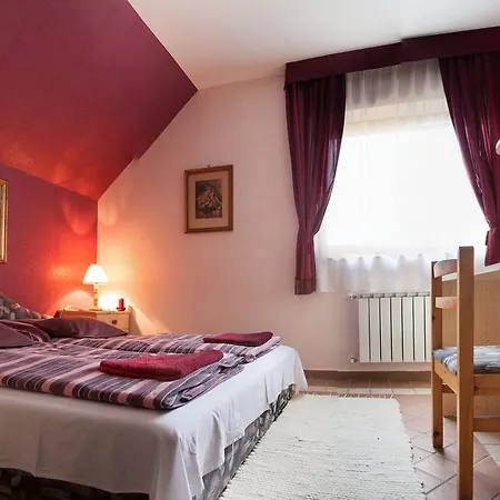 Bed & Breakfast Soskuti Lovas Elmenypark Es Panzio *